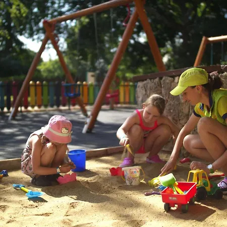 Kristal - - Fully Renovated 2025 Hotel