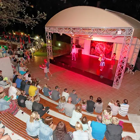 Kristal - - Fully Renovated 2025 4*