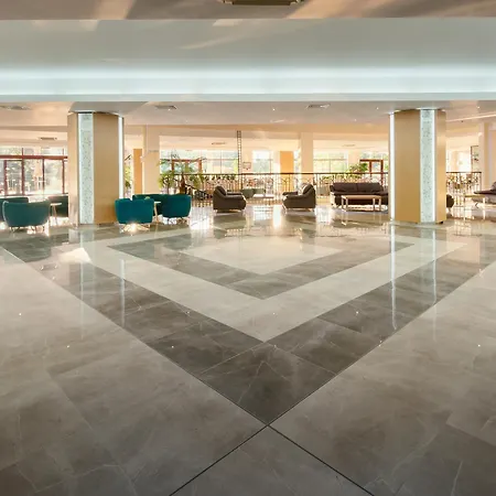 Kristal - - Fully Renovated 2025 Hotel