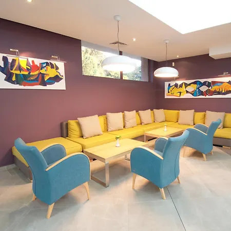 Kristal - - Fully Renovated 2025 Hotel 4*