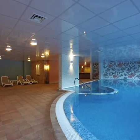 Kristal - - Fully Renovated 2025 Hotel 4*