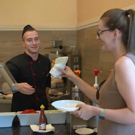 Kristal - - Fully Renovated 2025 Hotel