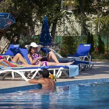 Kristal Szálloda 4*