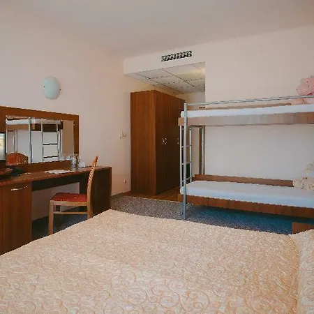 Kristal - - Fully Renovated 2025