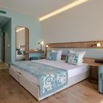 Kristal Ξενοδοχείο 4*