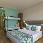 Ξενοδοχείο Kristal 4*