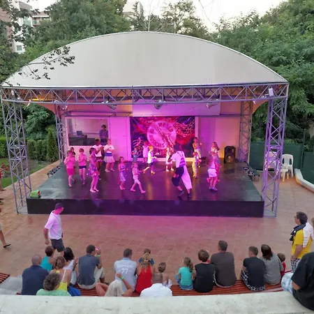 Готель Kristal 4*